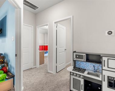 5347 Sunny Ray Drive - Photo Thumbnail 24