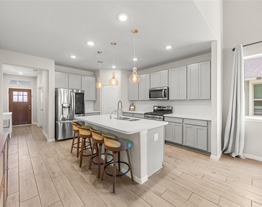 5347 Sunny Ray Drive - Photo Thumbnail 1