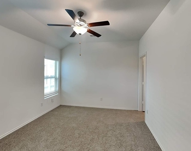 18755 Faustina Way - Photo Thumbnail 6