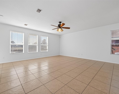 29426 Winton Wood Way - Photo Thumbnail 5