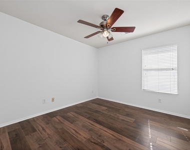 29426 Winton Wood Way - Photo Thumbnail 16
