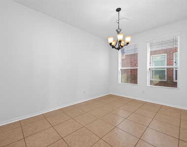 29426 Winton Wood Way - Photo Thumbnail 6
