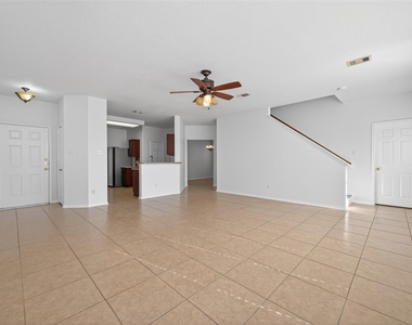 29426 Winton Wood Way - Photo Thumbnail 4