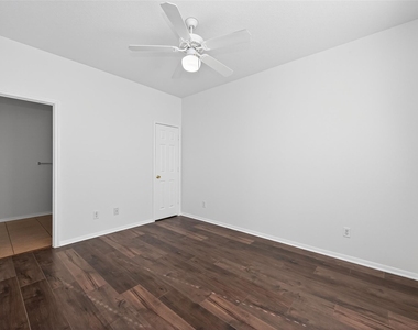 29426 Winton Wood Way - Photo Thumbnail 13