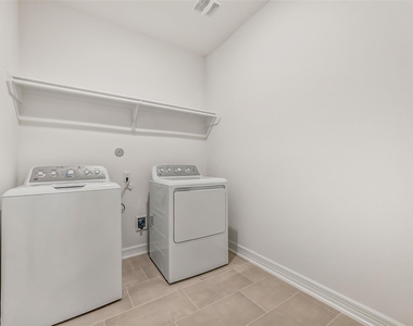 4116 Silver Falls Lane - Photo Thumbnail 23