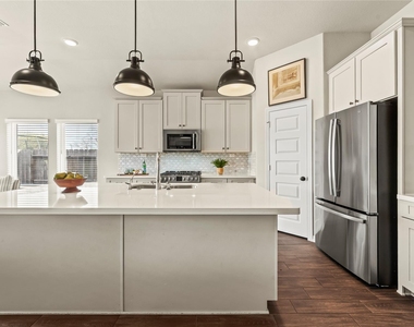 9019 Stanley Oak Drive - Photo Thumbnail 3
