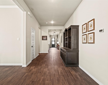 9019 Stanley Oak Drive - Photo Thumbnail 31