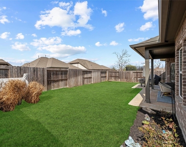 9019 Stanley Oak Drive - Photo Thumbnail 38