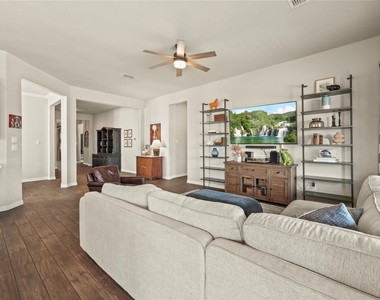 9019 Stanley Oak Drive - Photo Thumbnail 12