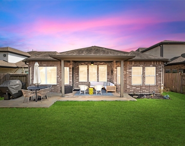 9019 Stanley Oak Drive - Photo Thumbnail 41