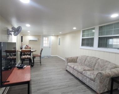 238 Ladyfish Road - Photo Thumbnail 7