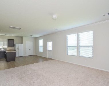 5827 Banyan Oak Court - Photo Thumbnail 11