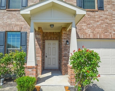 5827 Banyan Oak Court - Photo Thumbnail 1