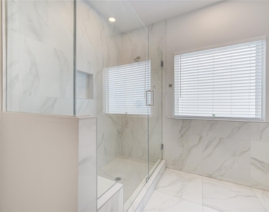 847 Rachel St - Photo Thumbnail 35