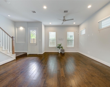 847 Rachel St - Photo Thumbnail 5