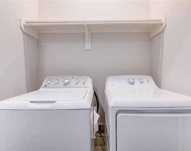 847 Rachel St - Photo Thumbnail 26