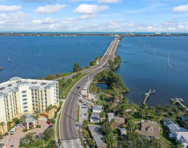 2700 N Highway A1a - Photo Thumbnail 46