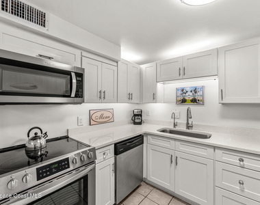 2700 N Highway A1a - Photo Thumbnail 9
