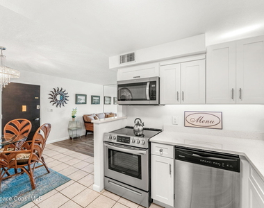 2700 N Highway A1a - Photo Thumbnail 8