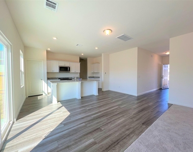 1036 Lacebark Pine Lane - Photo Thumbnail 7