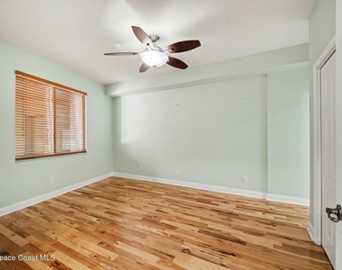 601 N Miramar Avenue - Photo Thumbnail 10