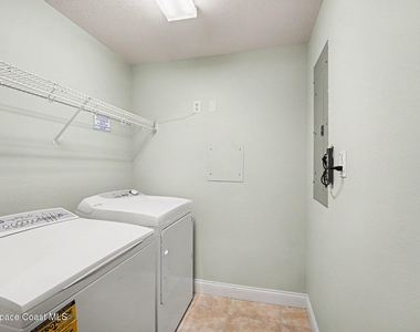 601 N Miramar Avenue - Photo Thumbnail 18