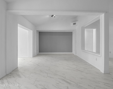 2230 Sunset Avenue - Photo Thumbnail 25