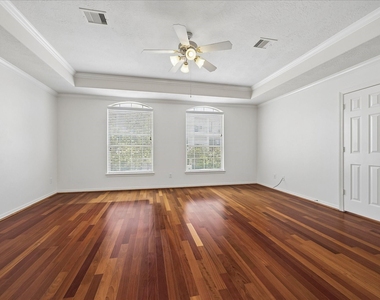 7608 Janak Drive - Photo Thumbnail 14