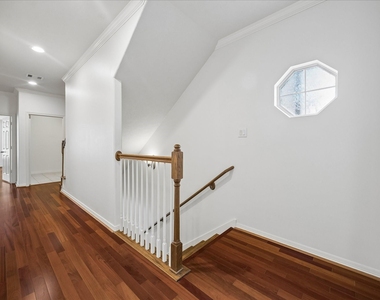 7608 Janak Drive - Photo Thumbnail 12