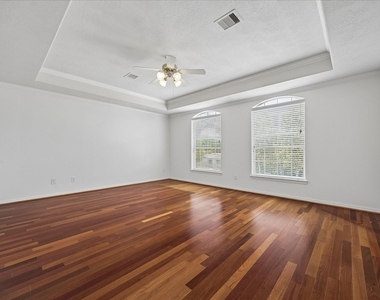 7608 Janak Drive - Photo Thumbnail 13
