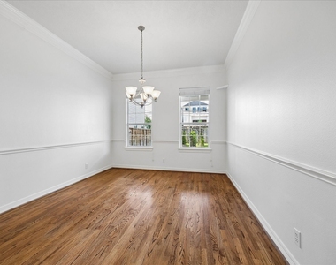 7608 Janak Drive - Photo Thumbnail 4