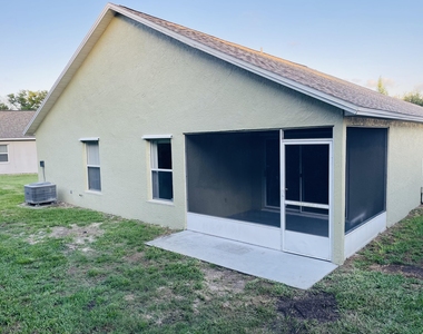 2361 White Sands Court Ne - Photo Thumbnail 2