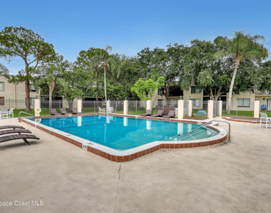 200 International Drive - Photo Thumbnail 27