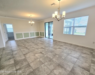 1723 Musgrass Circle - Photo Thumbnail 8