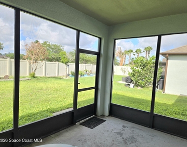 1723 Musgrass Circle - Photo Thumbnail 23