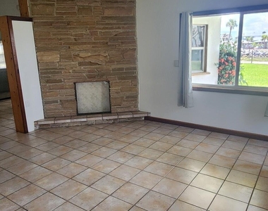 485 N Shore Drive - Photo Thumbnail 17