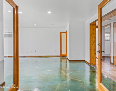 485 N Shore Drive - Photo Thumbnail 18