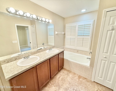 7968 Evelyn Court - Photo Thumbnail 12