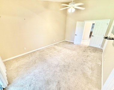 7968 Evelyn Court - Photo Thumbnail 9