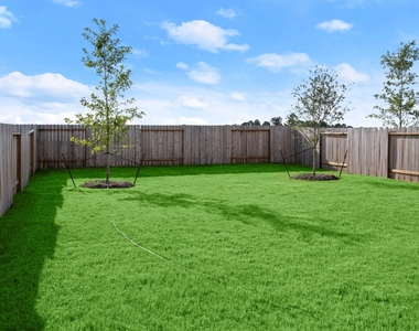 688 Amesbury - Photo Thumbnail 17