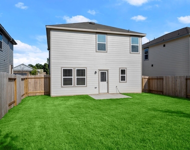 688 Amesbury - Photo Thumbnail 16