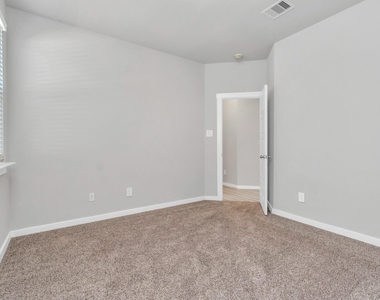 3020 Gunnersbury Drive - Photo Thumbnail 22