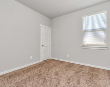 3020 Gunnersbury Drive - Photo Thumbnail 21