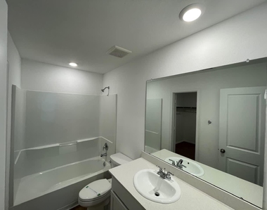 24134 Sundown View Lane - Photo Thumbnail 7