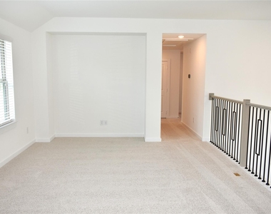 11218 Apricot Sulpher Drive - Photo Thumbnail 23