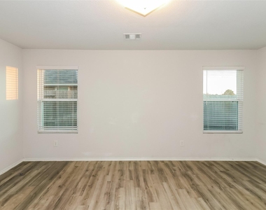 24127 Avogadro Drive - Photo Thumbnail 5
