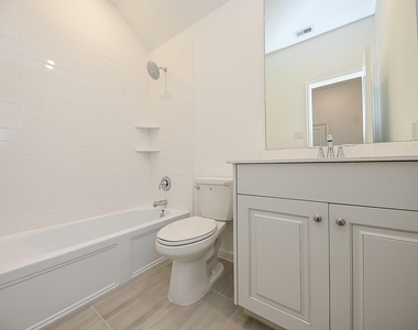 30327 Centipede Grove Lane - Photo Thumbnail 15