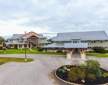 30327 Centipede Grove Lane - Photo Thumbnail 26