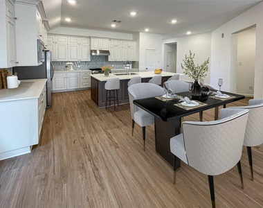 30327 Centipede Grove Lane - Photo Thumbnail 6