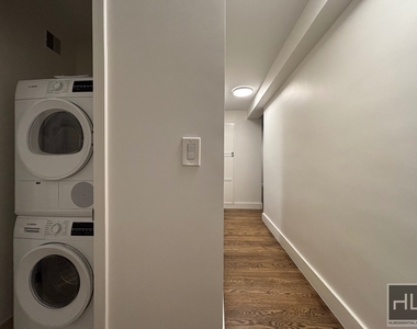 East 63 Street - Photo Thumbnail 10